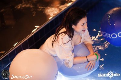 Sneakout presents Beach Wear Pool and Foam Party — photo 106