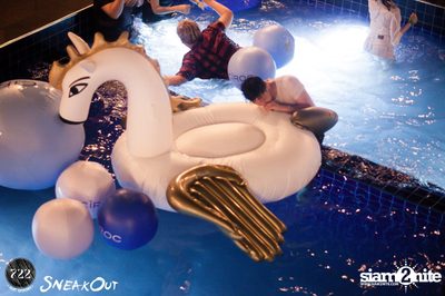 Sneakout presents Beach Wear Pool and Foam Party — photo 115