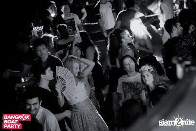 Bangkok Boat Party | Chao Phraya River — photo 47
