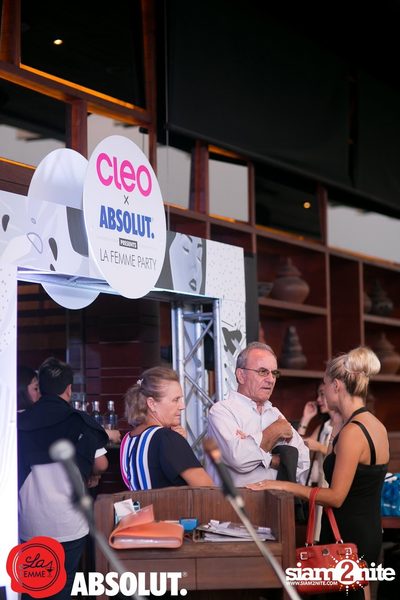 Cleo X Absolut La Femme Party นำเสนอ White Party ที่ Octave — photo 4