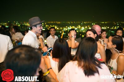 Cleo X Absolut La Femme Party นำเสนอ White Party ที่ Octave — photo 84