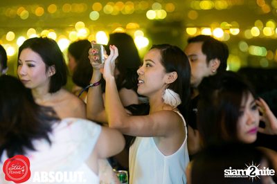 Cleo X Absolut La Femme Party นำเสนอ White Party ที่ Octave — photo 89