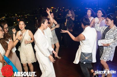 Cleo X Absolut La Femme Party นำเสนอ White Party ที่ Octave — photo 160