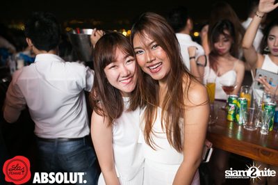 Cleo X Absolut La Femme Party นำเสนอ White Party ที่ Octave — photo 172