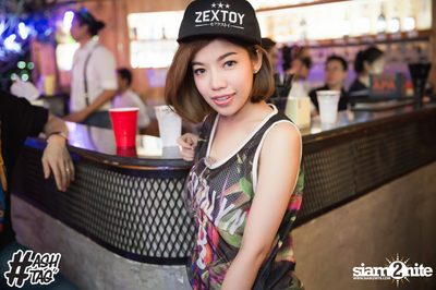 Hashtag Present Summer Pool Party at 722 Craft Experience — photo 103