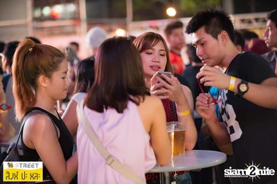 Singha S-treet กับ Flure ที่ เซ็นทรัลเฟสติวัล เขียงใหม่ — photo 120