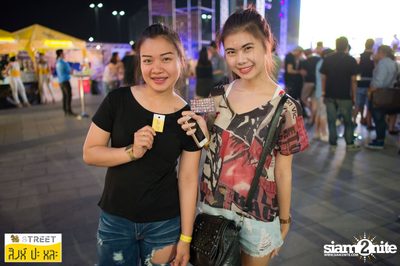 Singha S-treet กับ Flure ที่ เซ็นทรัลเฟสติวัล เขียงใหม่ — photo 123