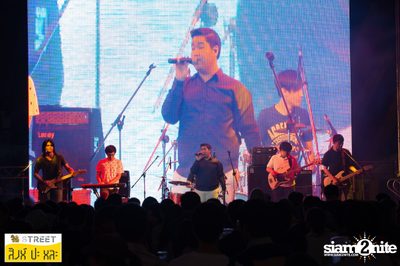 Singha S-treet กับ Flure ที่ เซ็นทรัลเฟสติวัล เขียงใหม่ — photo 154