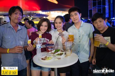 Singha S-treet กับ Flure ที่ เซ็นทรัลเฟสติวัล เขียงใหม่ — photo 173