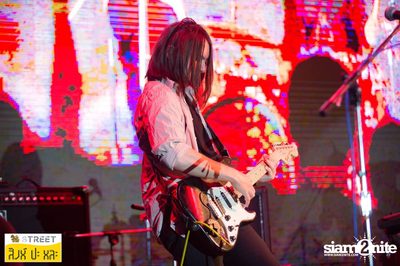 Singha S-treet กับ Flure ที่ เซ็นทรัลเฟสติวัล เขียงใหม่ — photo 247