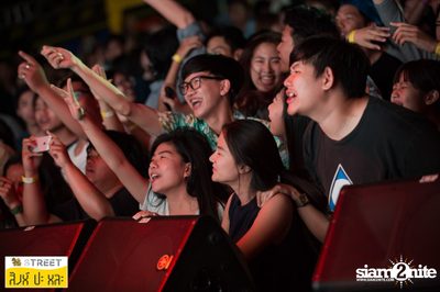 Singha S-treet กับ Flure ที่ เซ็นทรัลเฟสติวัล เขียงใหม่ — photo 254