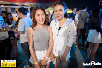 Singha S-treet กับ Flure ที่ เซ็นทรัลเฟสติวัล เขียงใหม่ — photo 288