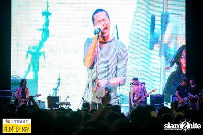 Singha S-treet กับ Flure ที่ เซ็นทรัลเฟสติวัล เขียงใหม่ — photo 376