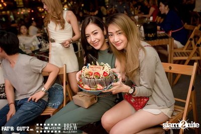 Seenspace Invasion ที่ร้าน Clouds, Fat'R Gut'z และ BREW Beers & Ciders — photo 21