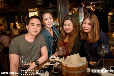 Seenspace Invasion ที่ร้าน Clouds, Fat'R Gut'z และ BREW Beers & Ciders — photo 34