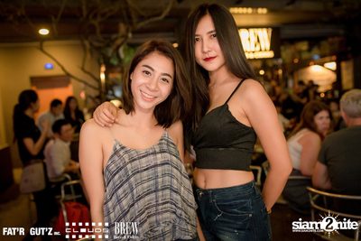 Seenspace Invasion ที่ร้าน Clouds, Fat'R Gut'z และ BREW Beers & Ciders — photo 66