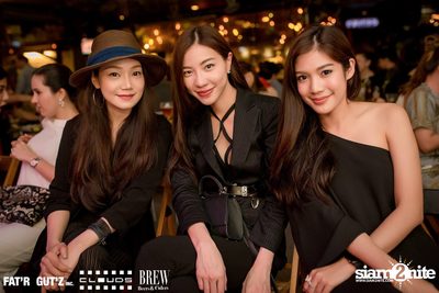 Seenspace Invasion ที่ร้าน Clouds, Fat'R Gut'z และ BREW Beers & Ciders — photo 67