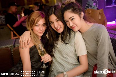 Seenspace Invasion ที่ร้าน Clouds, Fat'R Gut'z และ BREW Beers & Ciders — photo 93