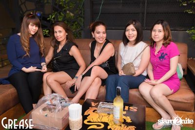 Thursday Night at Grease, Sukhumvit Soi 49 — photo 12