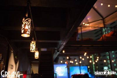 Thursday Night at Grease, Sukhumvit Soi 49 — photo 15