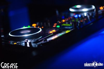 Thursday Night at Grease, Sukhumvit Soi 49 — photo 32
