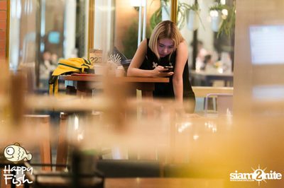คืนวันศุกร์ ที่ร้าน แฮปปี้ ฟิช, เอเชีย ทีค เดอะ ริเวอร์ฟร้อนท์ — photo 14