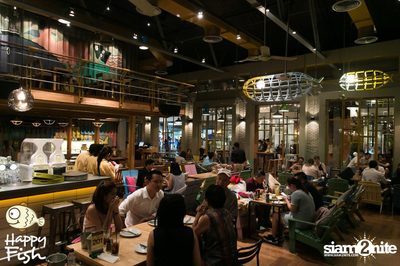 คืนวันศุกร์ ที่ร้าน แฮปปี้ ฟิช, เอเชีย ทีค เดอะ ริเวอร์ฟร้อนท์ — photo 26