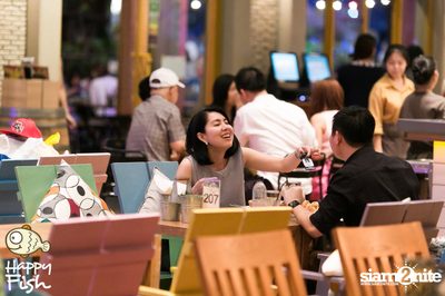 คืนวันศุกร์ ที่ร้าน แฮปปี้ ฟิช, เอเชีย ทีค เดอะ ริเวอร์ฟร้อนท์ — photo 31