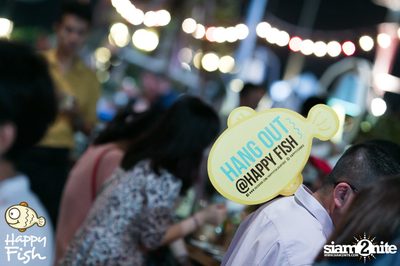 คืนวันศุกร์ ที่ร้าน แฮปปี้ ฟิช, เอเชีย ทีค เดอะ ริเวอร์ฟร้อนท์ — photo 39