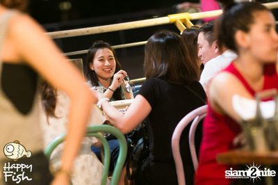 คืนวันศุกร์ ที่ร้าน แฮปปี้ ฟิช, เอเชีย ทีค เดอะ ริเวอร์ฟร้อนท์ — photo 67