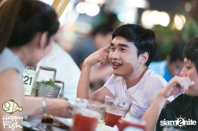 คืนวันศุกร์ ที่ร้าน แฮปปี้ ฟิช, เอเชีย ทีค เดอะ ริเวอร์ฟร้อนท์ — photo 75