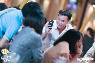 คืนวันศุกร์ ที่ร้าน แฮปปี้ ฟิช, เอเชีย ทีค เดอะ ริเวอร์ฟร้อนท์ — photo 76