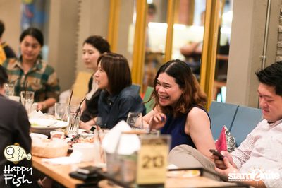 คืนวันศุกร์ ที่ร้าน แฮปปี้ ฟิช, เอเชีย ทีค เดอะ ริเวอร์ฟร้อนท์ — photo 91
