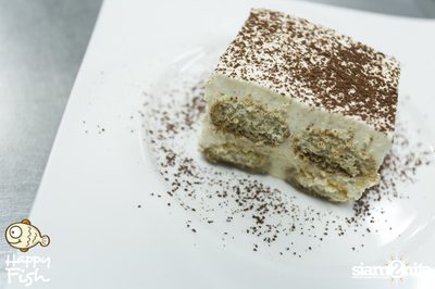 คืนวันศุกร์ ที่ร้าน แฮปปี้ ฟิช, เอเชีย ทีค เดอะ ริเวอร์ฟร้อนท์ — photo 112