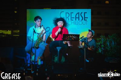 Friday Night at Grease Bangkok, Sukhumvit Soi 49 — photo 10