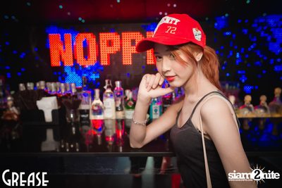Friday Night at Grease Bangkok, Sukhumvit Soi 49 — photo 34