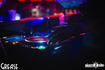 Friday Night at Grease Bangkok, Sukhumvit Soi 49 — photo 44