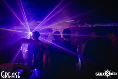 Friday Night at Grease Bangkok, Sukhumvit Soi 49 — photo 80