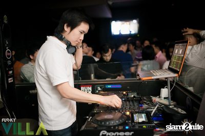 Friday Night at Funky Villa, Thonglor Arena 10 — photo 58