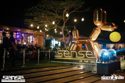 Ben Chalatit Live at Sense of the Sea | Jomtien Beach — photo 1