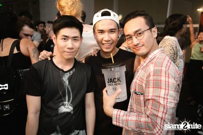 TRASHER pres. Now That's What I Call Bad Music at Emquartier — photo 23