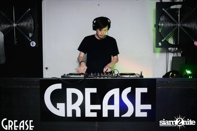 Saturday Night at GREASE Bangkok, Sukhumvit 49 — photo 18