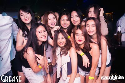 Saturday Night at GREASE Bangkok, Sukhumvit 49 — photo 52