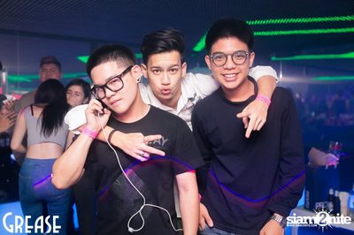 Saturday Night at GREASE Bangkok, Sukhumvit 49 — photo 103