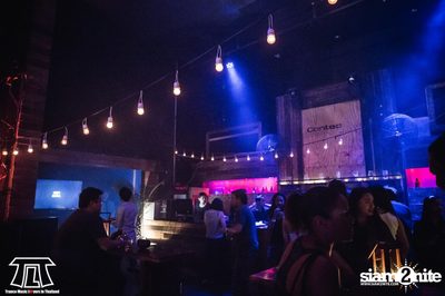 TLT นำเสนอ Adam Ellis Live ที่ ไลฟ์ อาร์ซีเอ กรุงเทพฯ — photo 2