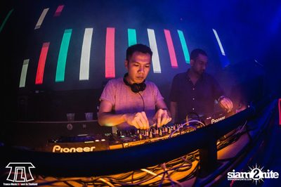 TLT นำเสนอ Adam Ellis Live ที่ ไลฟ์ อาร์ซีเอ กรุงเทพฯ — photo 6