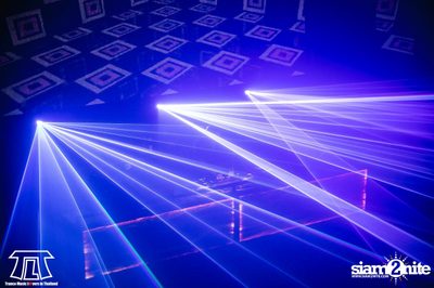 TLT นำเสนอ Adam Ellis Live ที่ ไลฟ์ อาร์ซีเอ กรุงเทพฯ — photo 13