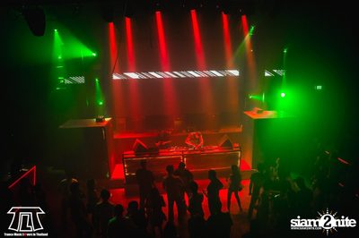 TLT นำเสนอ Adam Ellis Live ที่ ไลฟ์ อาร์ซีเอ กรุงเทพฯ — photo 25