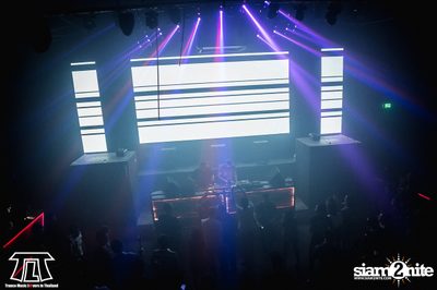 TLT นำเสนอ Adam Ellis Live ที่ ไลฟ์ อาร์ซีเอ กรุงเทพฯ — photo 26