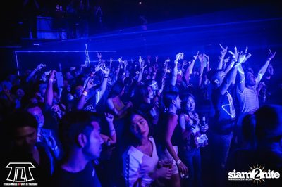TLT นำเสนอ Adam Ellis Live ที่ ไลฟ์ อาร์ซีเอ กรุงเทพฯ — photo 30